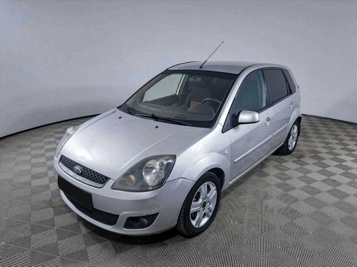 Купить Ford Fiesta с пробегом. Посмотреть фото