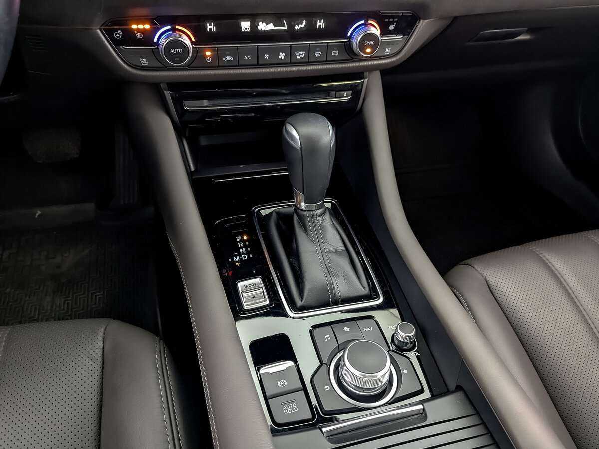 Купить Mazda 6 с пробегом. Фото: #21