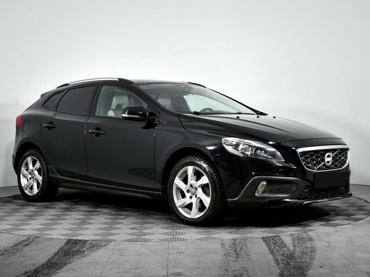 Купить Volvo V40 с пробегом. Фото: #2