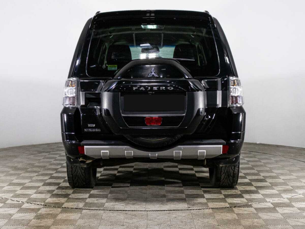 Купить Mitsubishi Pajero с пробегом. Фото: #5