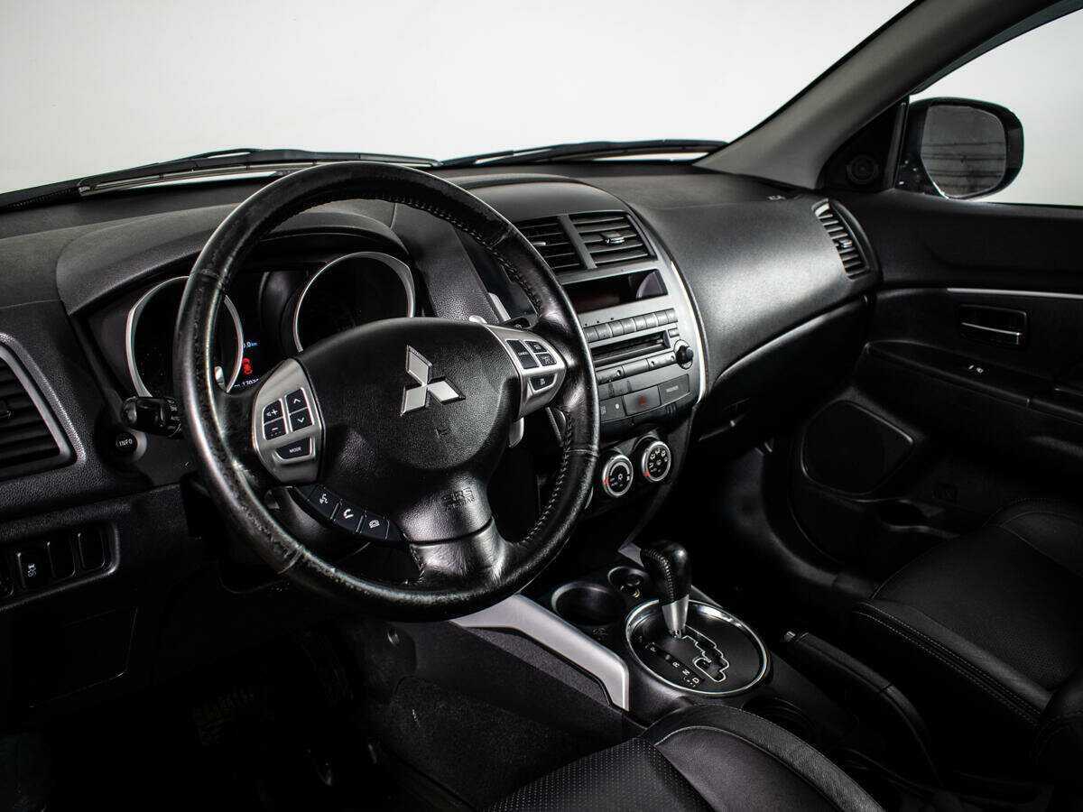Купить Mitsubishi ASX с пробегом. Фото: #12