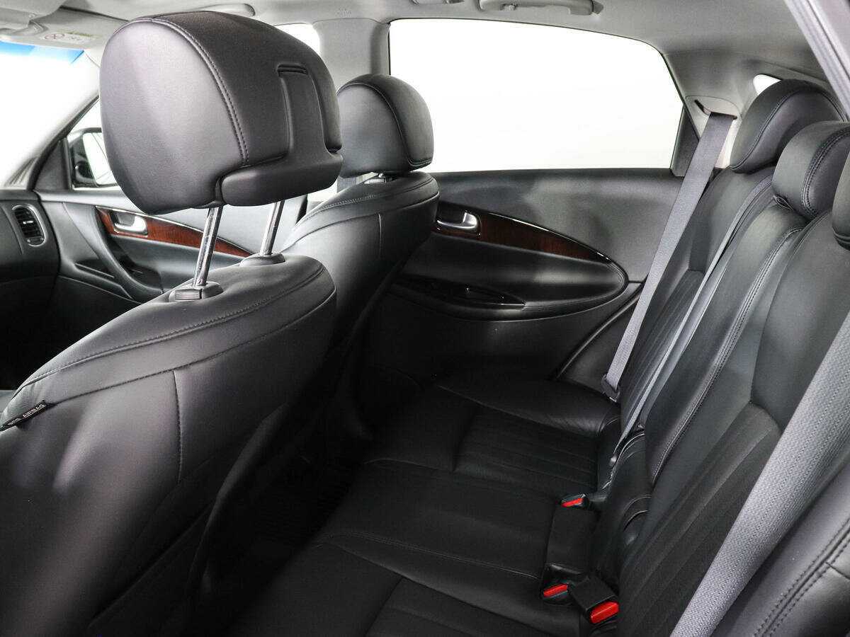 Купить Infiniti QX50 с пробегом. Фото: #7