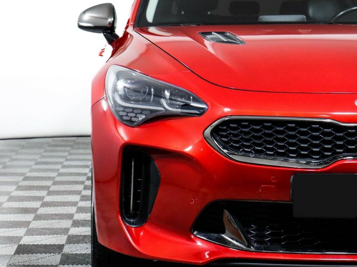 Купить Kia Stinger с пробегом. Фото: #13