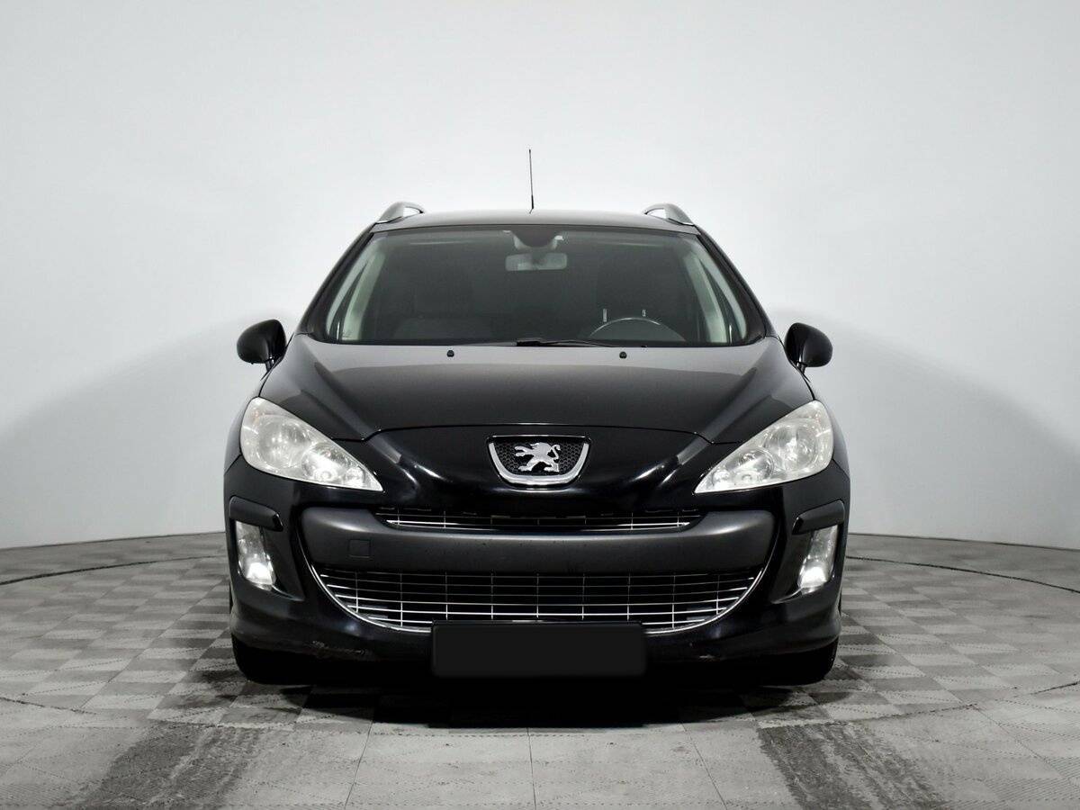 Купить Peugeot 308 с пробегом. Фото: #1