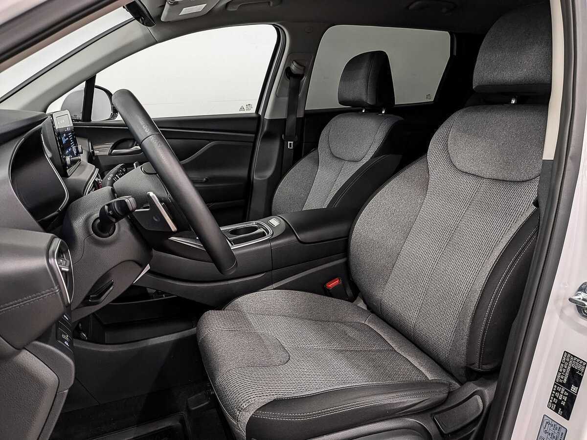Купить Hyundai Santa Fe с пробегом. Фото: #17