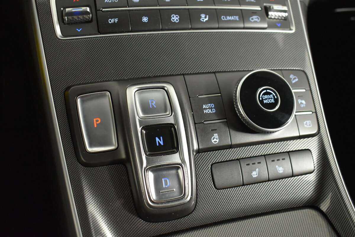 Купить Hyundai Santa Fe с пробегом. Фото: #15