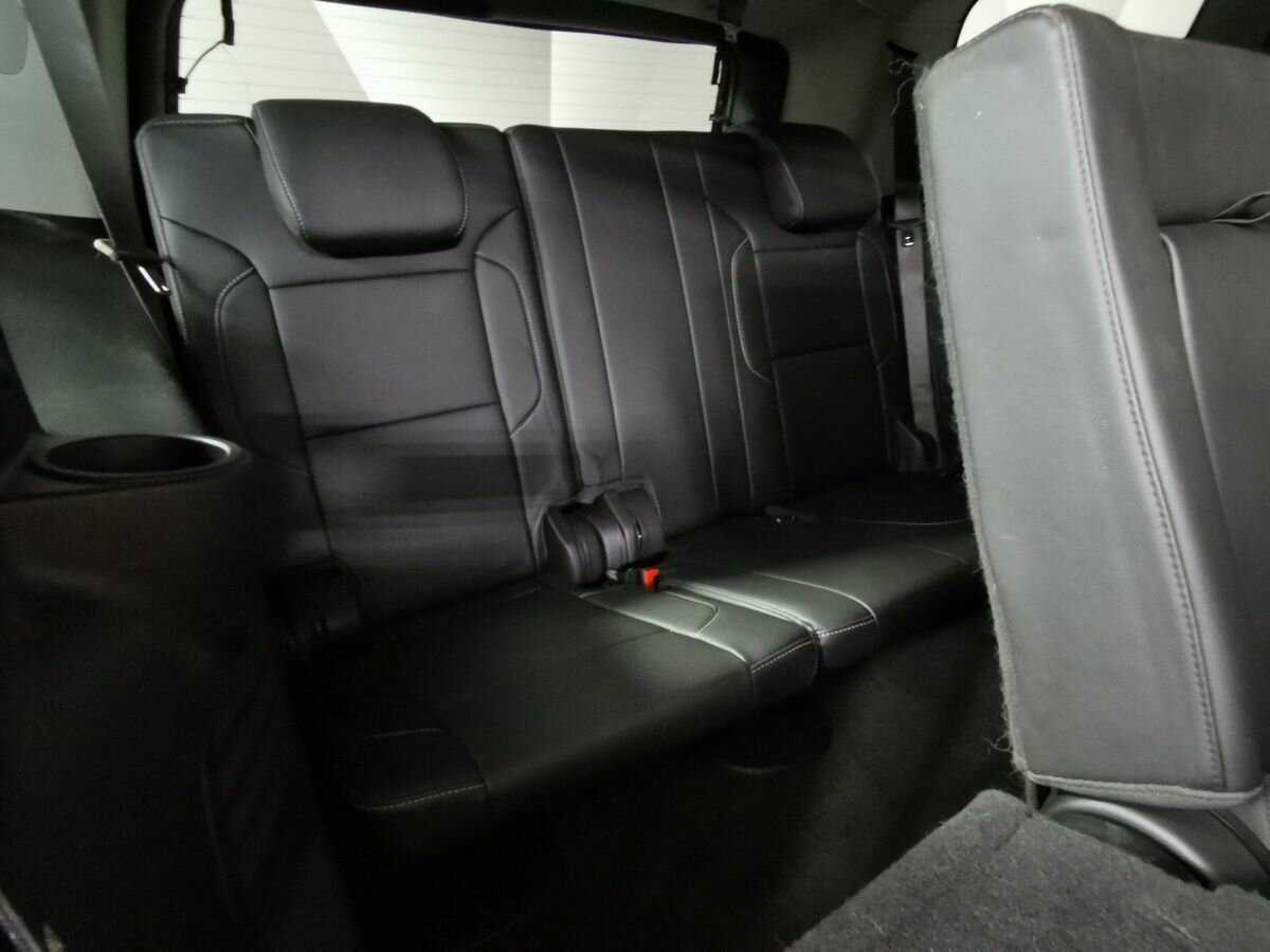 Купить Chevrolet Tahoe с пробегом. Фото: #14
