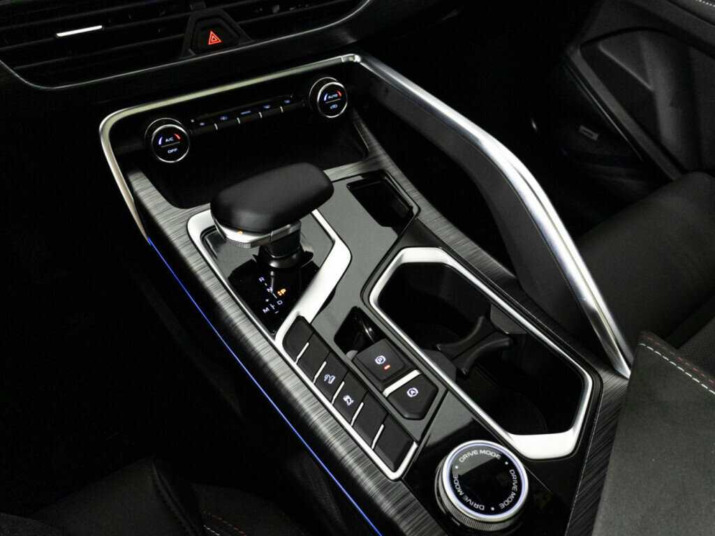 Купить Geely Tugella с пробегом. Фото: #18