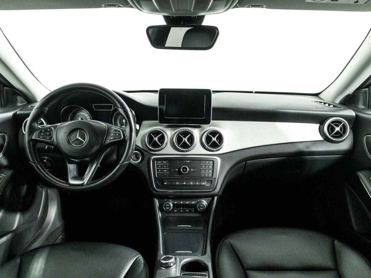Купить Mercedes-Benz CLA с пробегом. Фото: #12