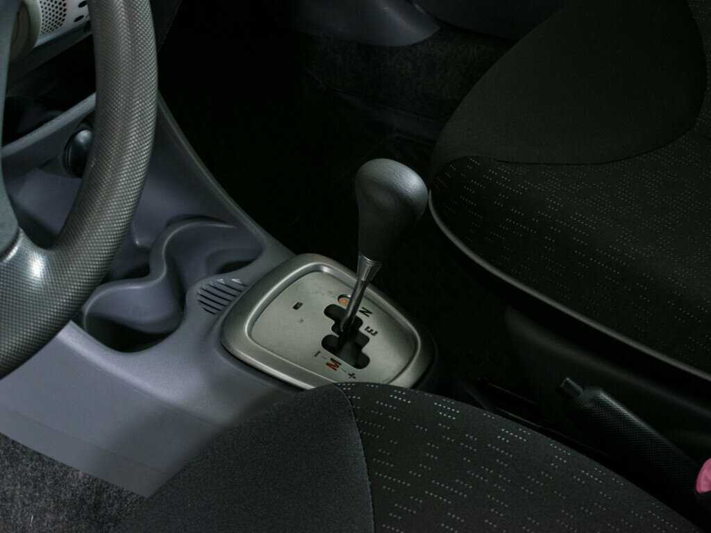 Купить Peugeot 107 с пробегом. Фото: #13