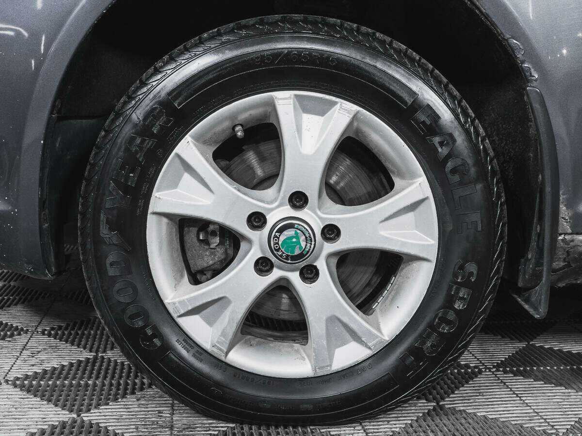 Купить Skoda Octavia с пробегом. Фото: #15