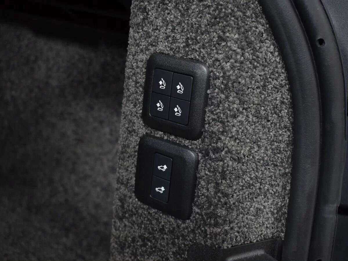 Купить Land Rover Range Rover с пробегом. Фото: #28