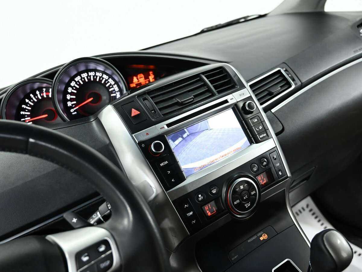 Купить Toyota Verso с пробегом. Фото: #6