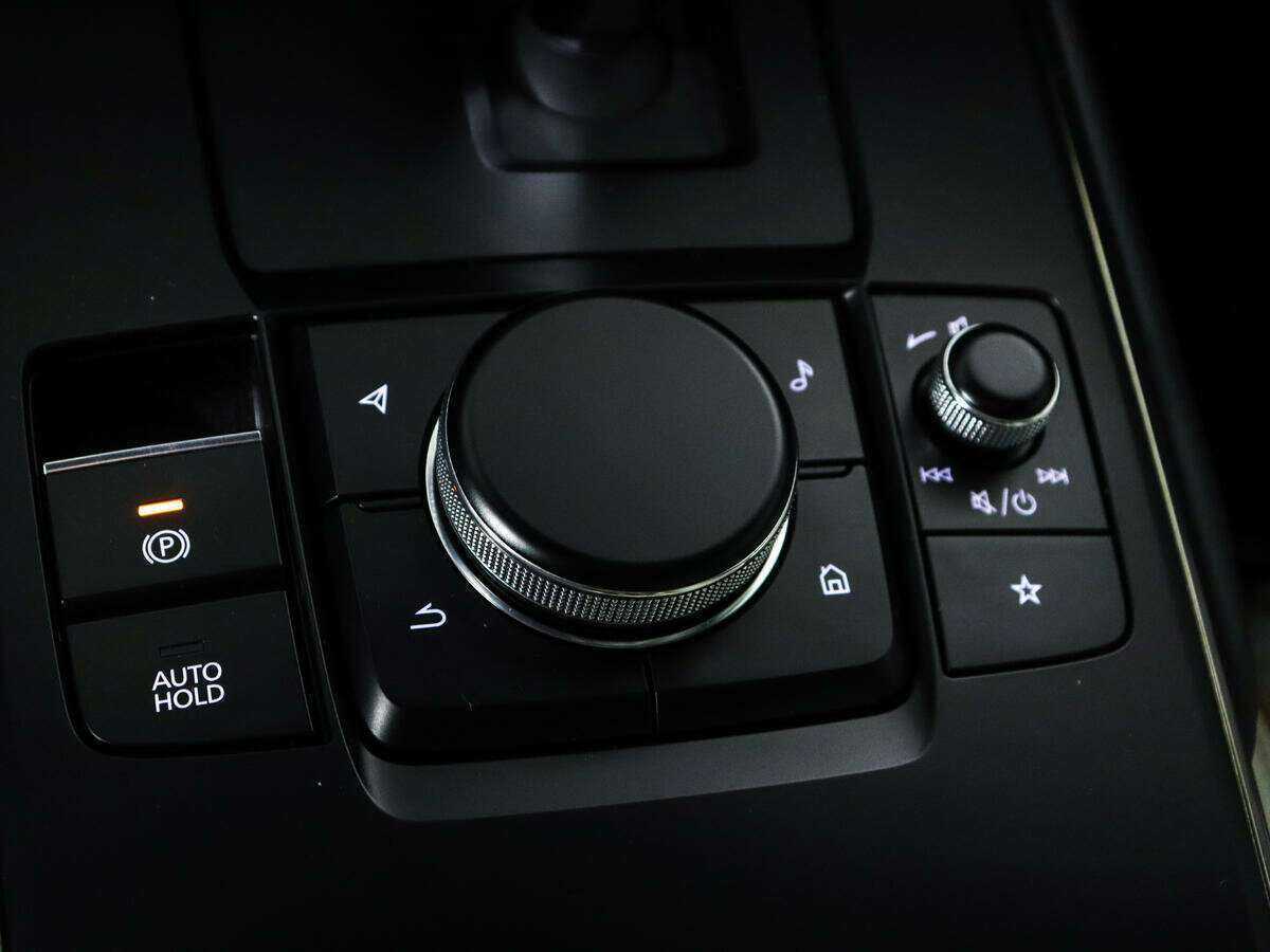 Купить Mazda MX-30 с пробегом. Фото: #15