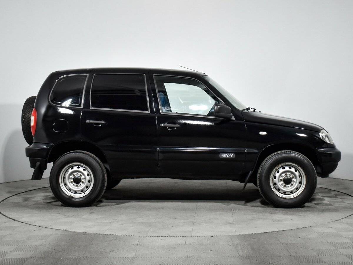 Купить Chevrolet Niva с пробегом. Фото: #3