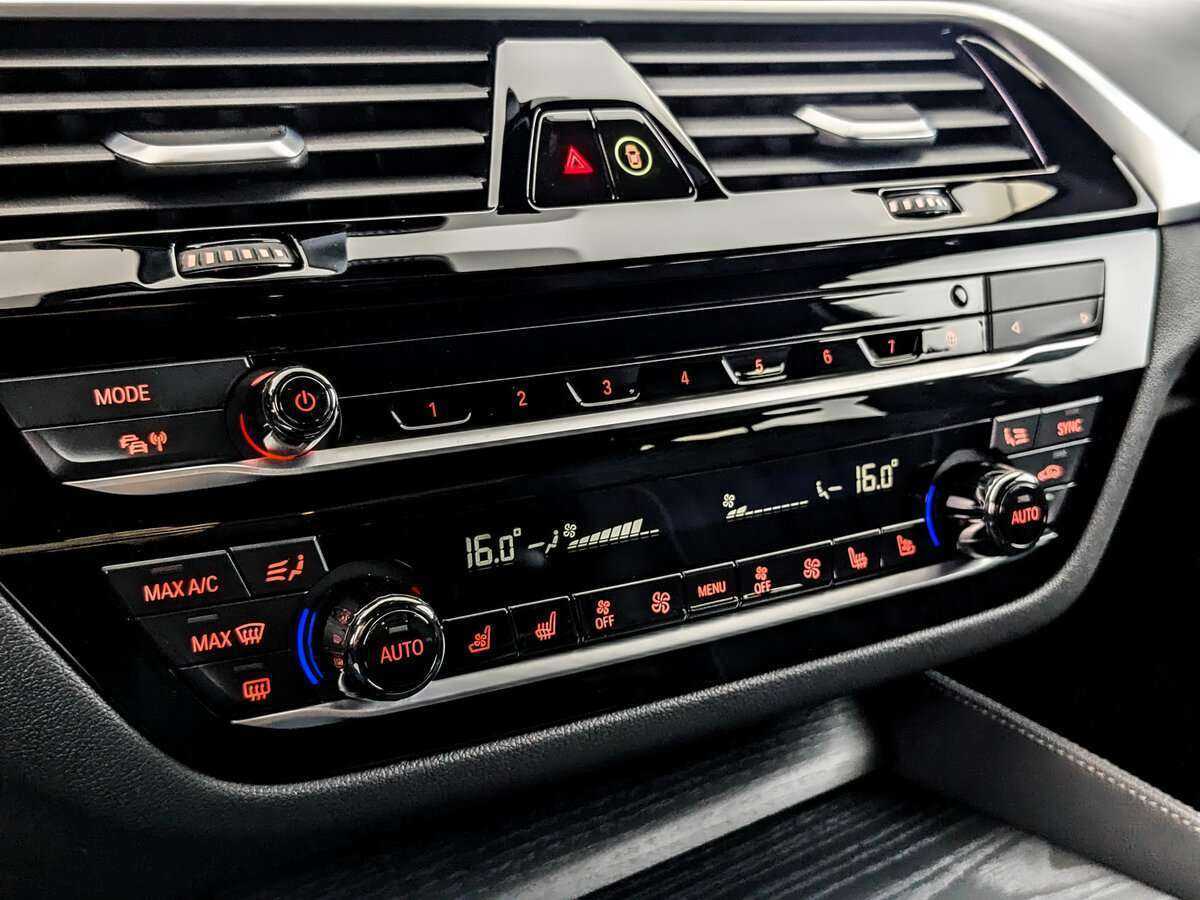 Купить BMW 5 серии с пробегом. Фото: #19