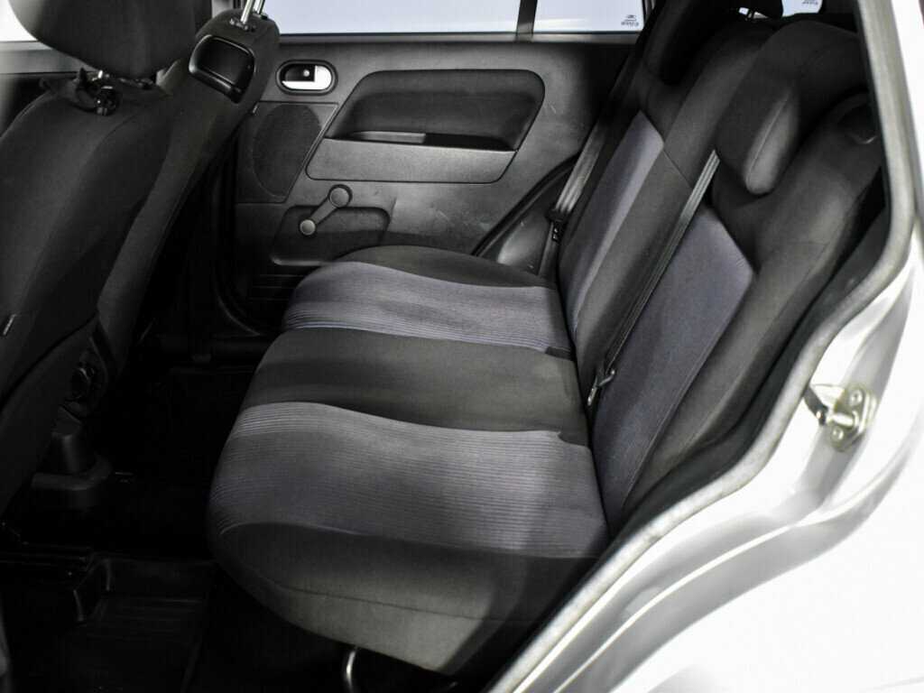 Купить Ford Fusion с пробегом. Фото: #9