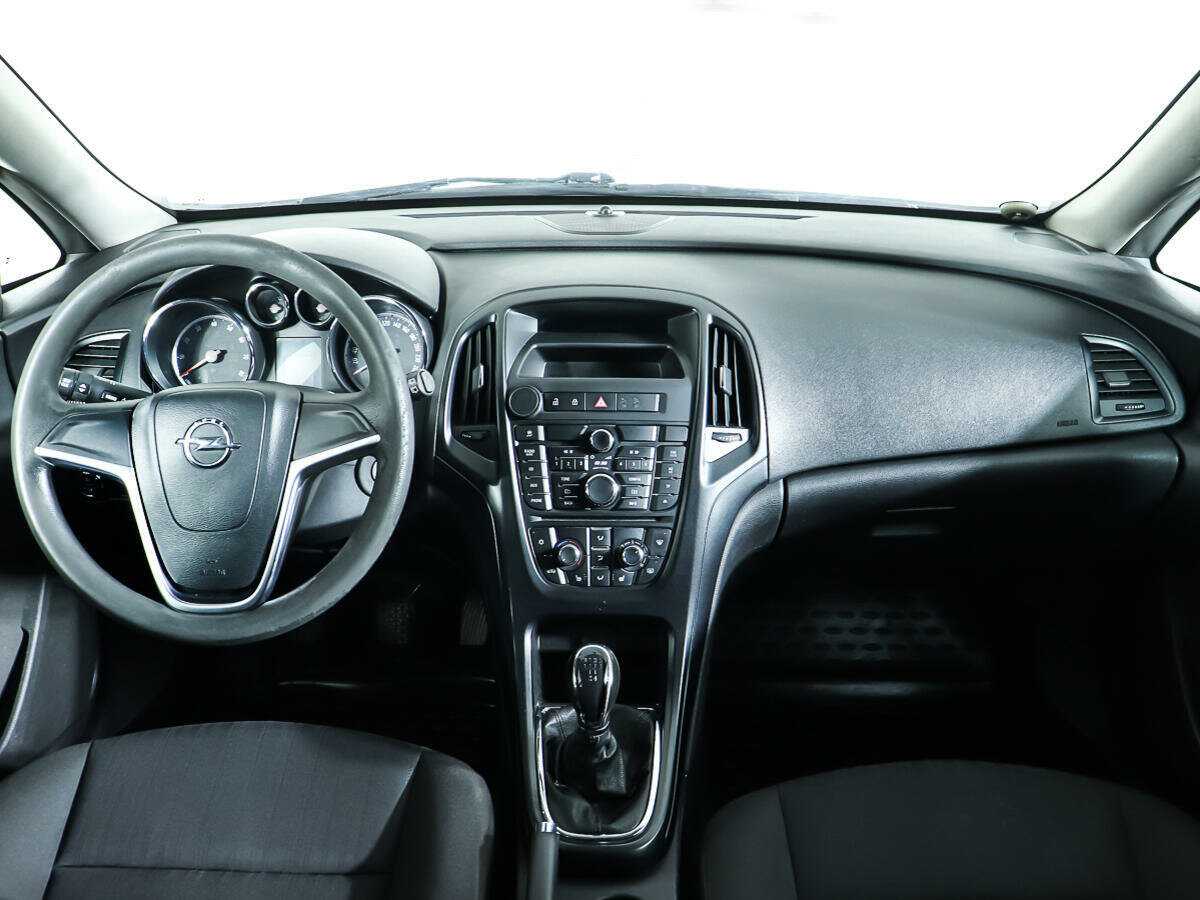 Купить Opel Astra с пробегом. Фото: #10