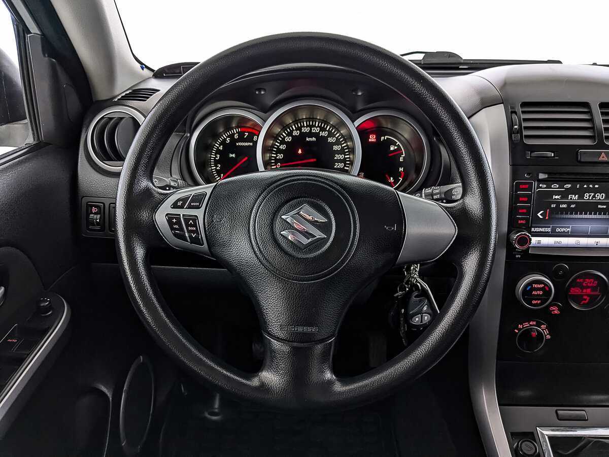 Купить Suzuki Grand Vitara с пробегом. Фото: #20