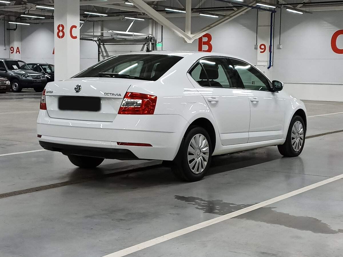 Купить Skoda Octavia с пробегом. Фото: #4