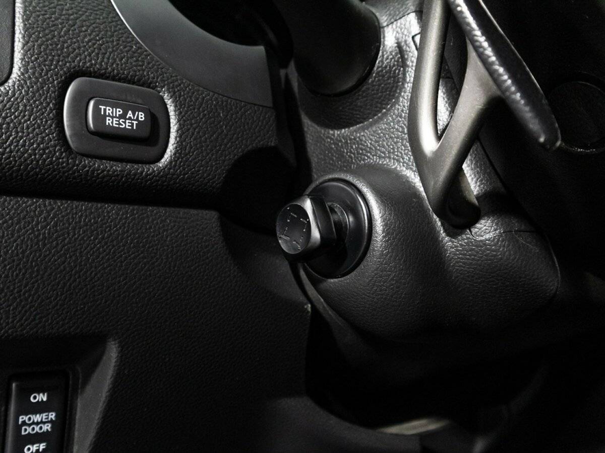 Купить Infiniti QX70 с пробегом. Фото: #26