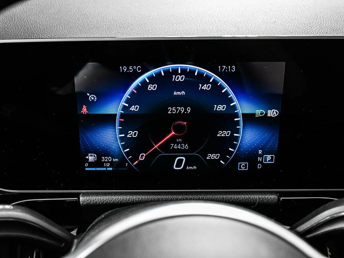 Купить Mercedes-Benz GLA с пробегом. Фото: #9