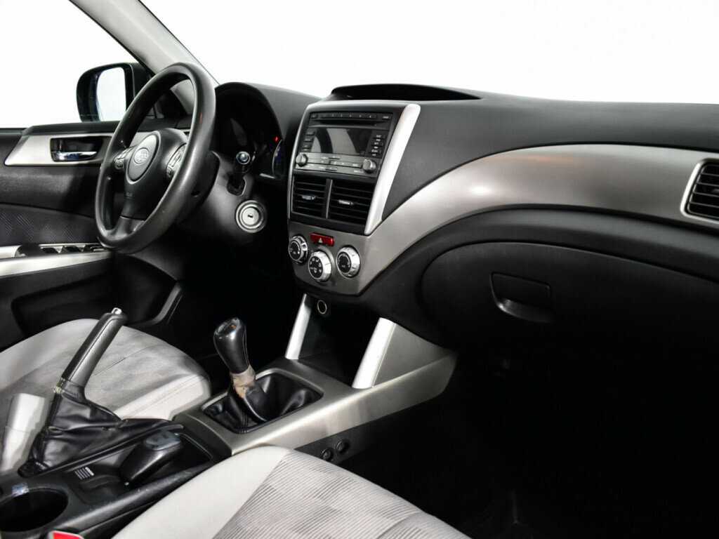 Купить Subaru Forester с пробегом. Фото: #8