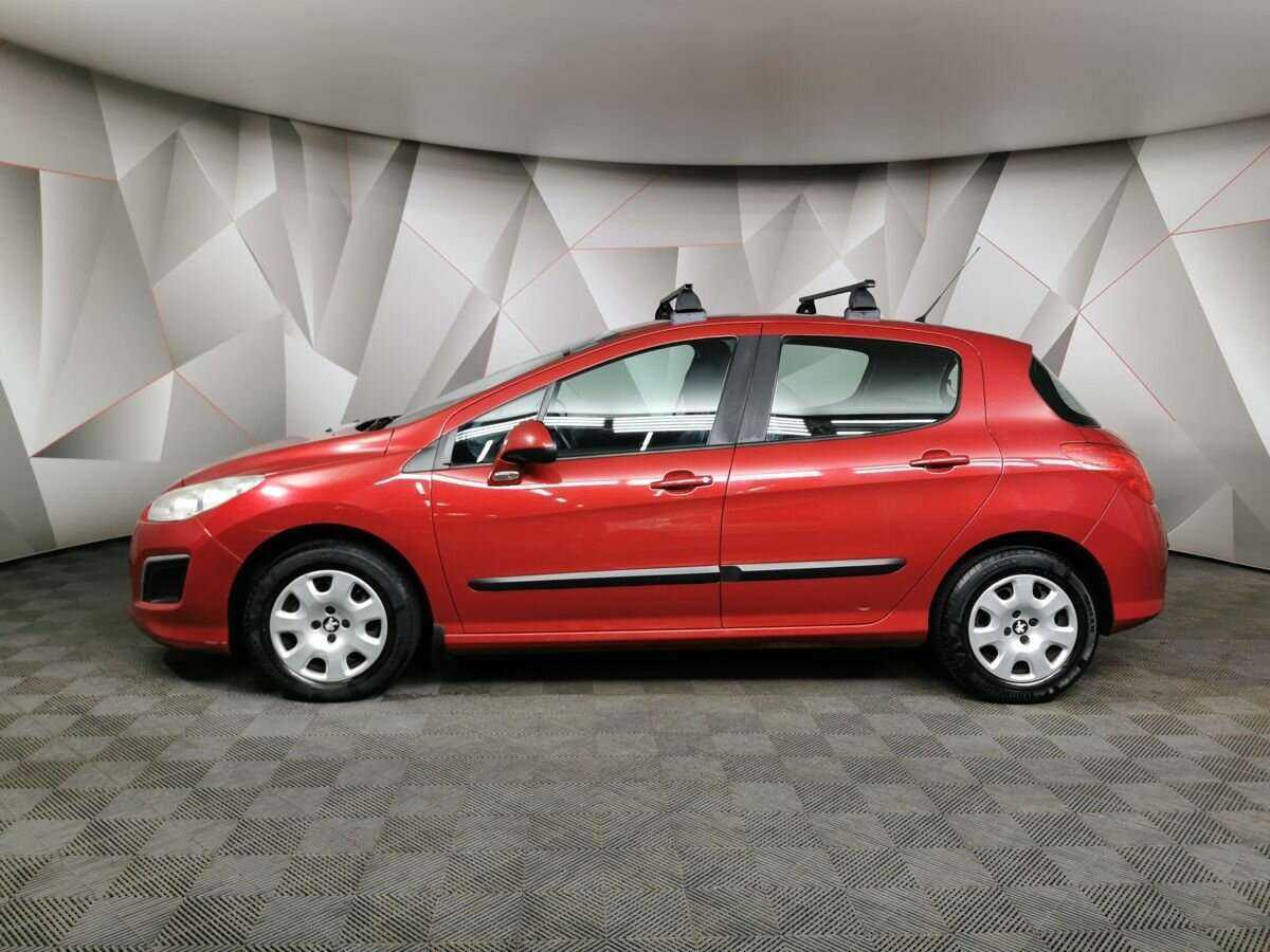 Купить Peugeot 308 с пробегом. Фото: #4