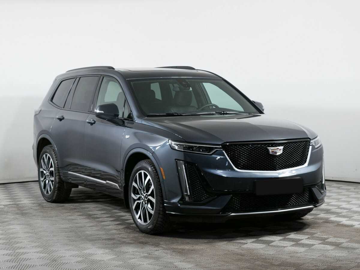 Купить Cadillac XT6 с пробегом. Фото: #2