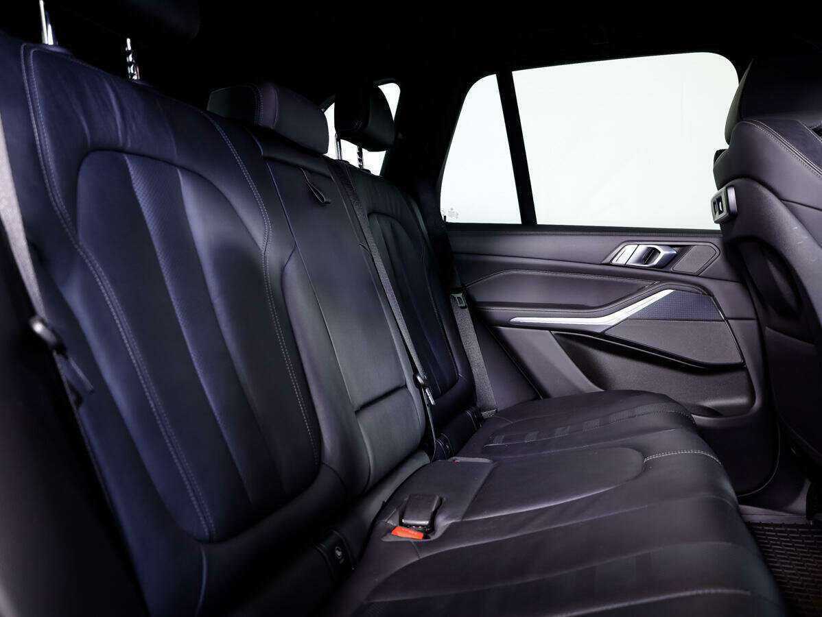 Купить BMW X5 с пробегом. Фото: #11