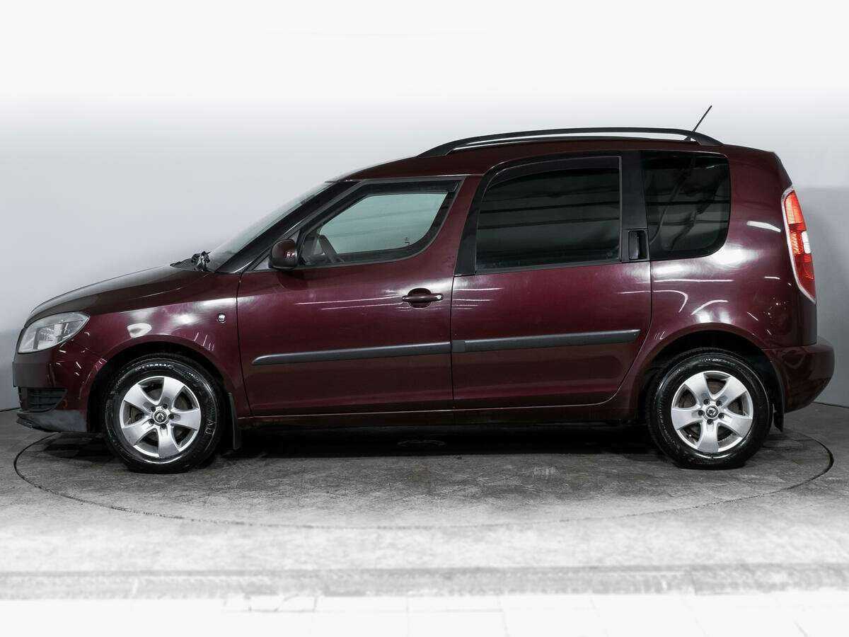 Купить Skoda Roomster с пробегом. Фото: #7