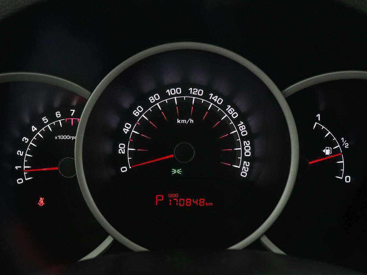 Купить Kia Venga с пробегом. Фото: #6