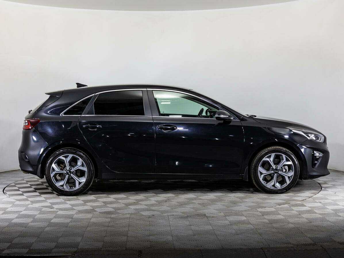 Купить Kia Ceed с пробегом. Фото: #3