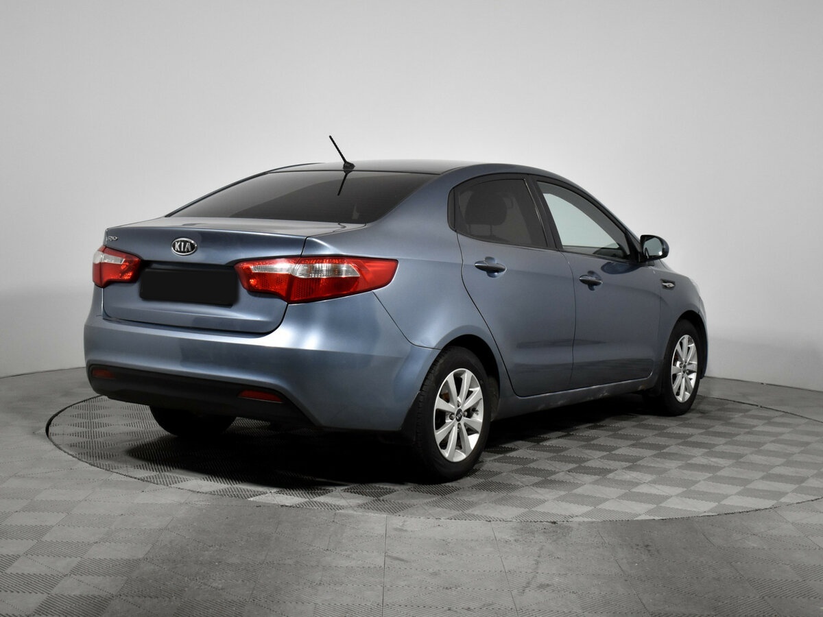 Купить Kia Rio с пробегом. Фото: #4