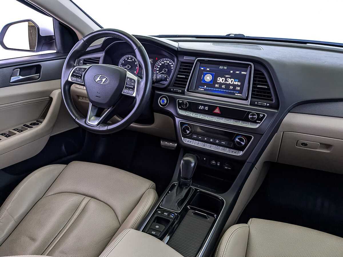 Купить Hyundai Sonata с пробегом. Фото: #28