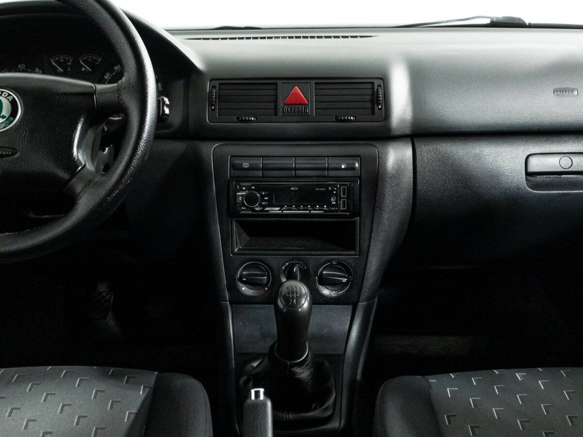 Купить Skoda Octavia с пробегом. Фото: #13
