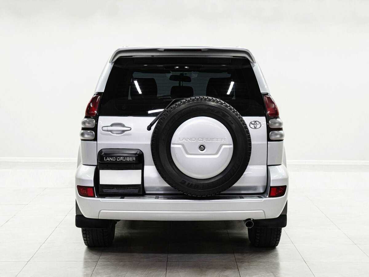 Купить Toyota Land Cruiser Prado с пробегом. Фото: #4