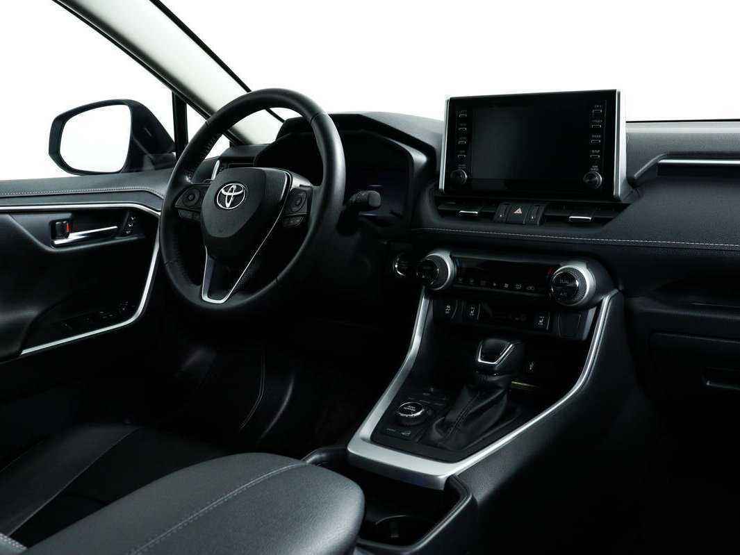 Купить Toyota RAV4 с пробегом. Фото: #8