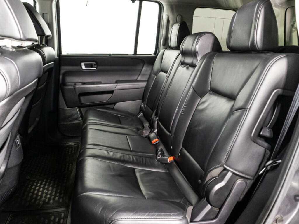 Купить Honda Pilot с пробегом. Фото: #9