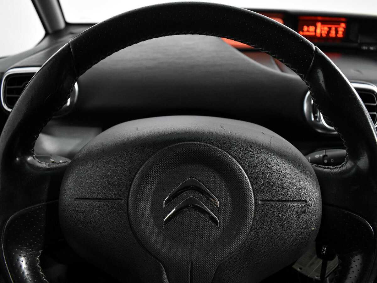 Купить Citroen C3 Picasso с пробегом. Фото: #17