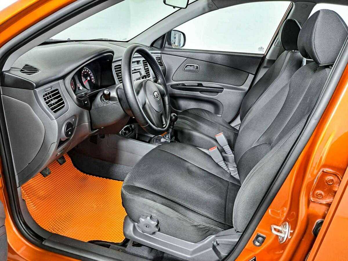 Купить Kia Rio с пробегом. Фото: #13