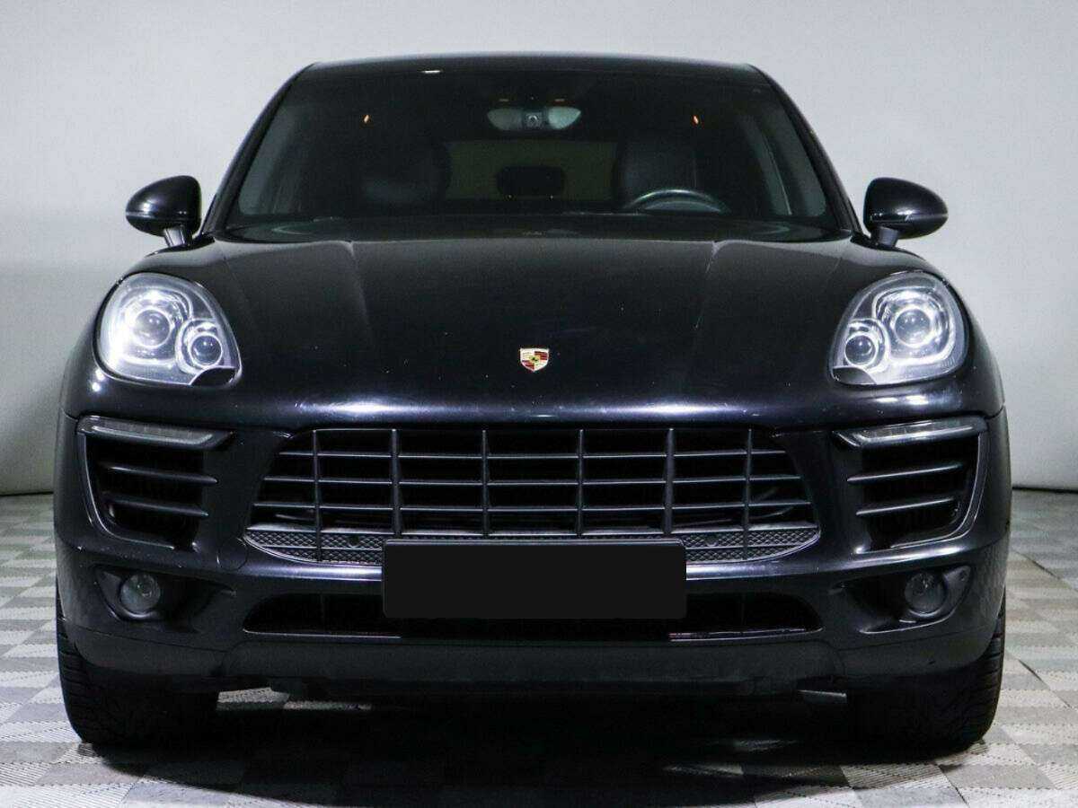 Купить Porsche Macan с пробегом. Фото: #1