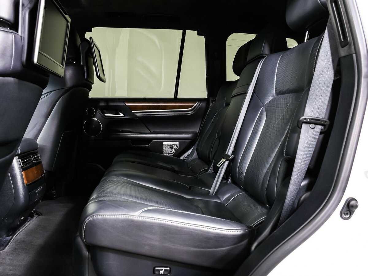 Купить Lexus LX с пробегом. Фото: #12