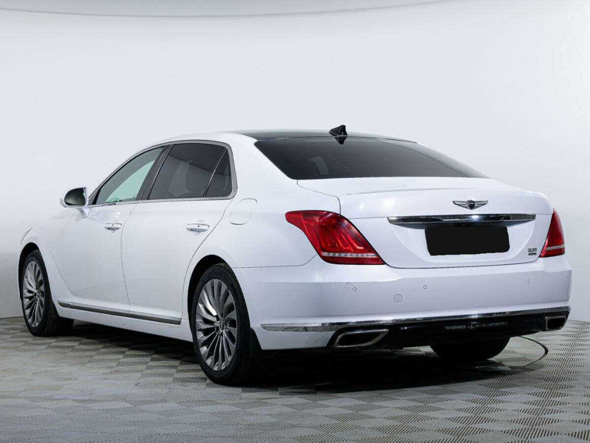 Купить Genesis G90 с пробегом. Фото: #4