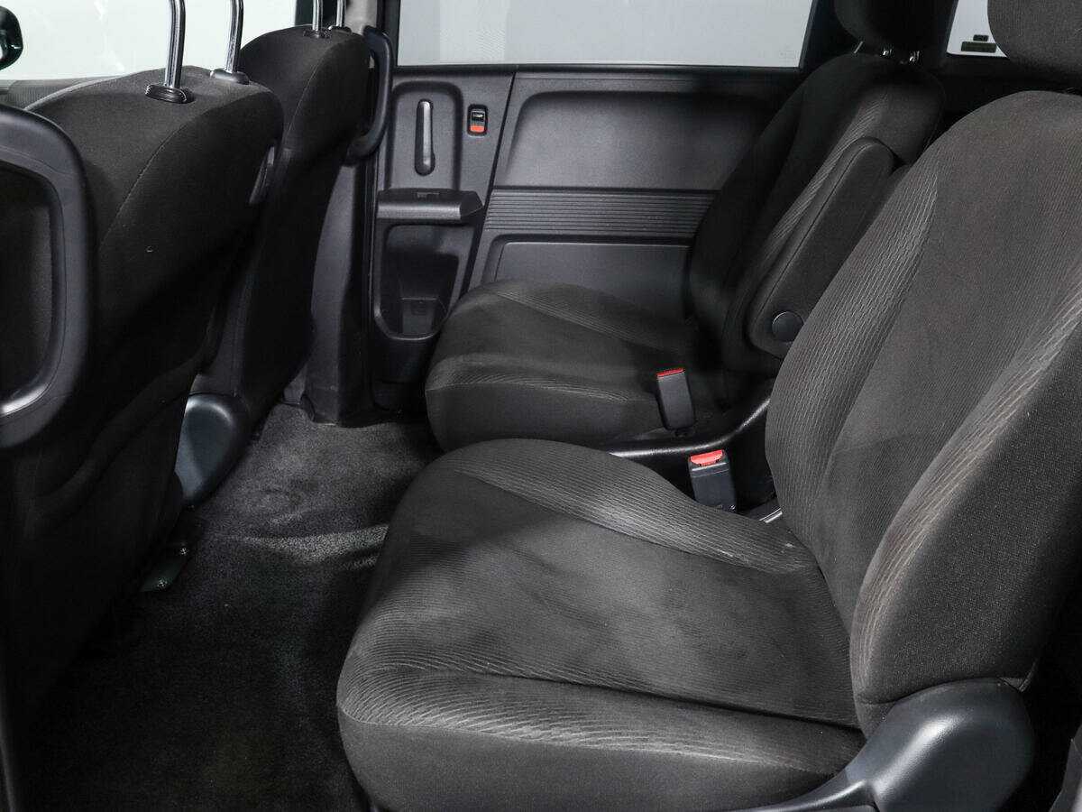 Купить Honda Freed с пробегом. Фото: #9