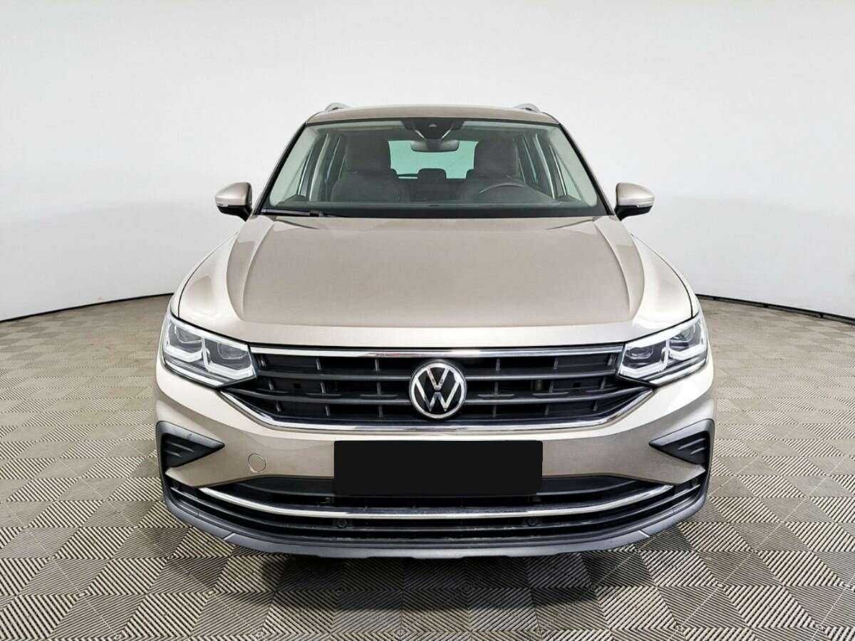 Купить Volkswagen Tiguan с пробегом. Фото: #1