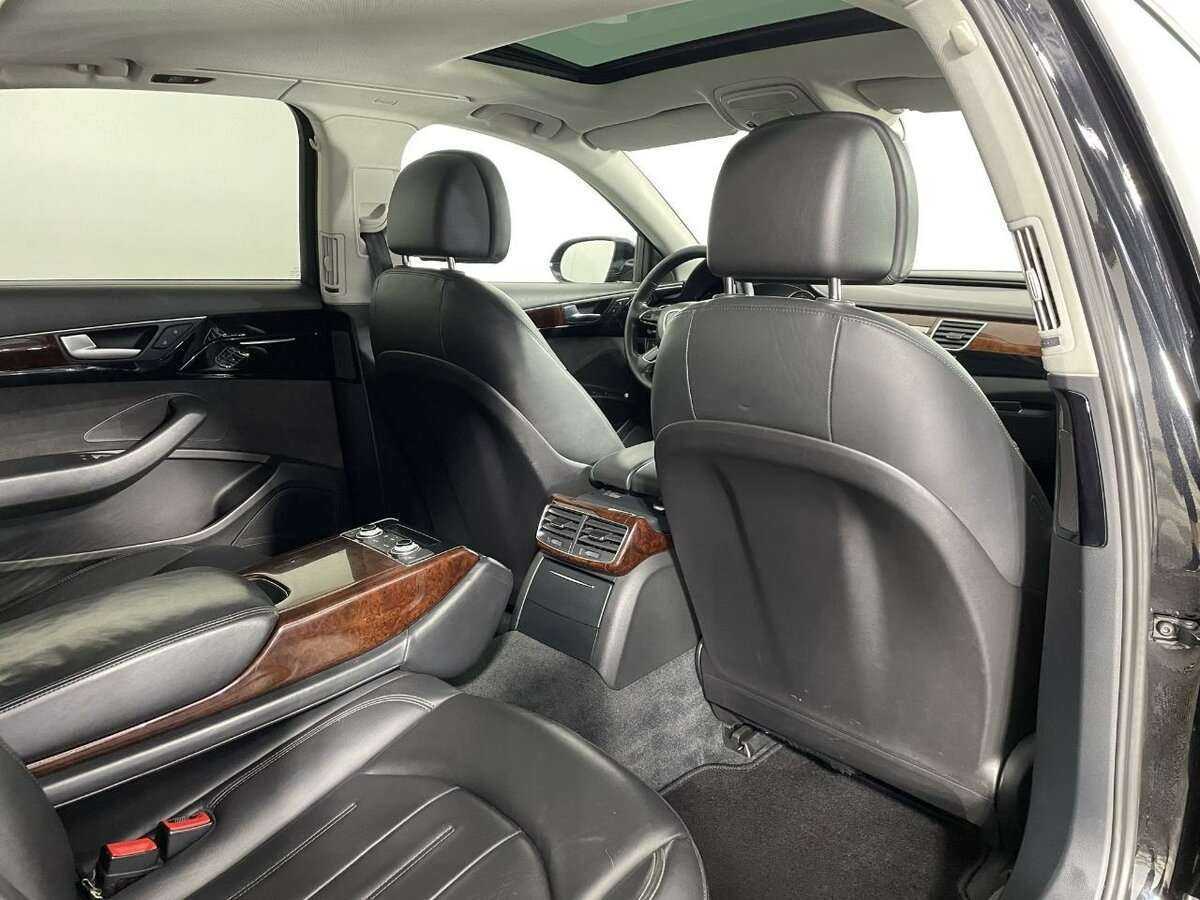 Купить Audi A8 с пробегом. Фото: #16