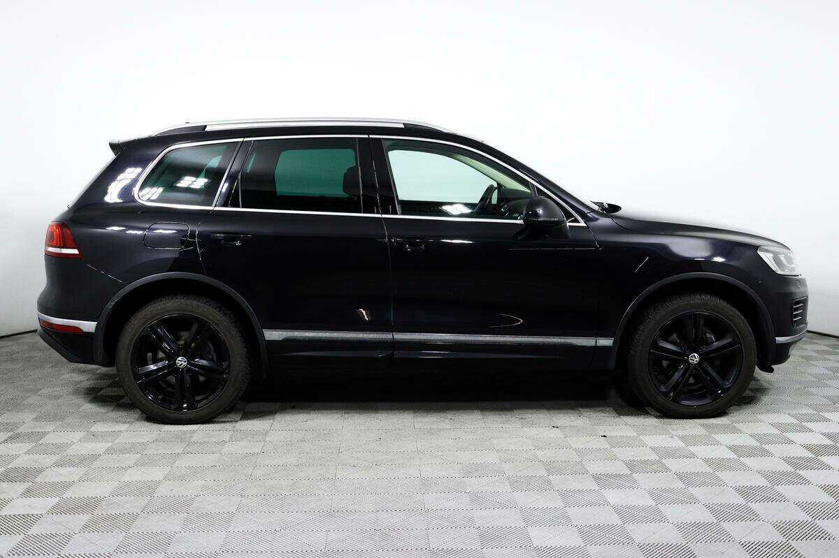 Купить Volkswagen Touareg с пробегом. Фото: #3