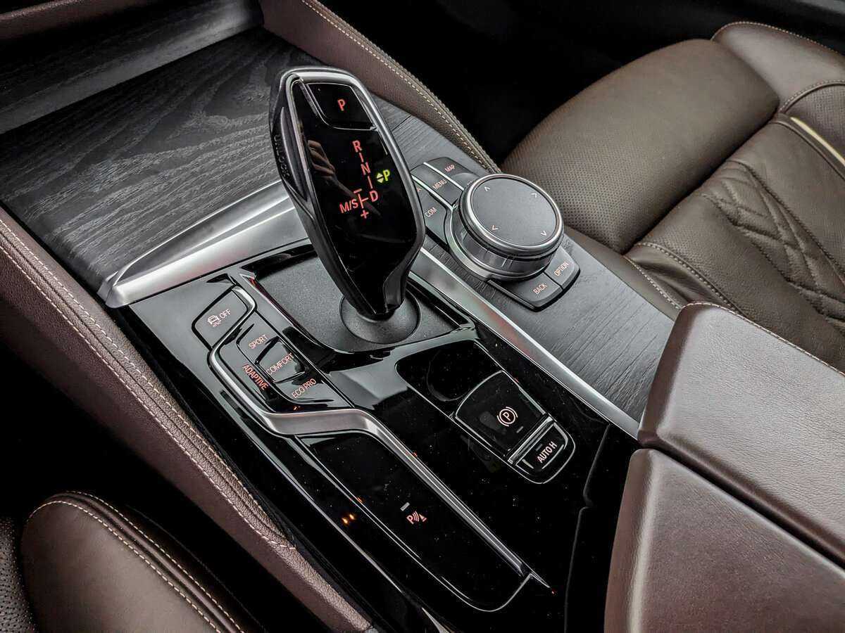 Купить BMW 5 серии с пробегом. Фото: #22