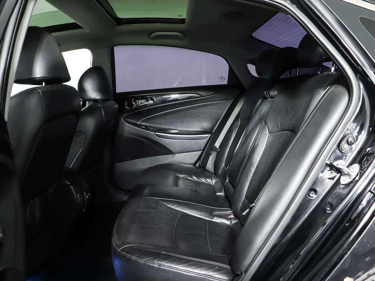 Купить Hyundai Sonata с пробегом. Фото: #9
